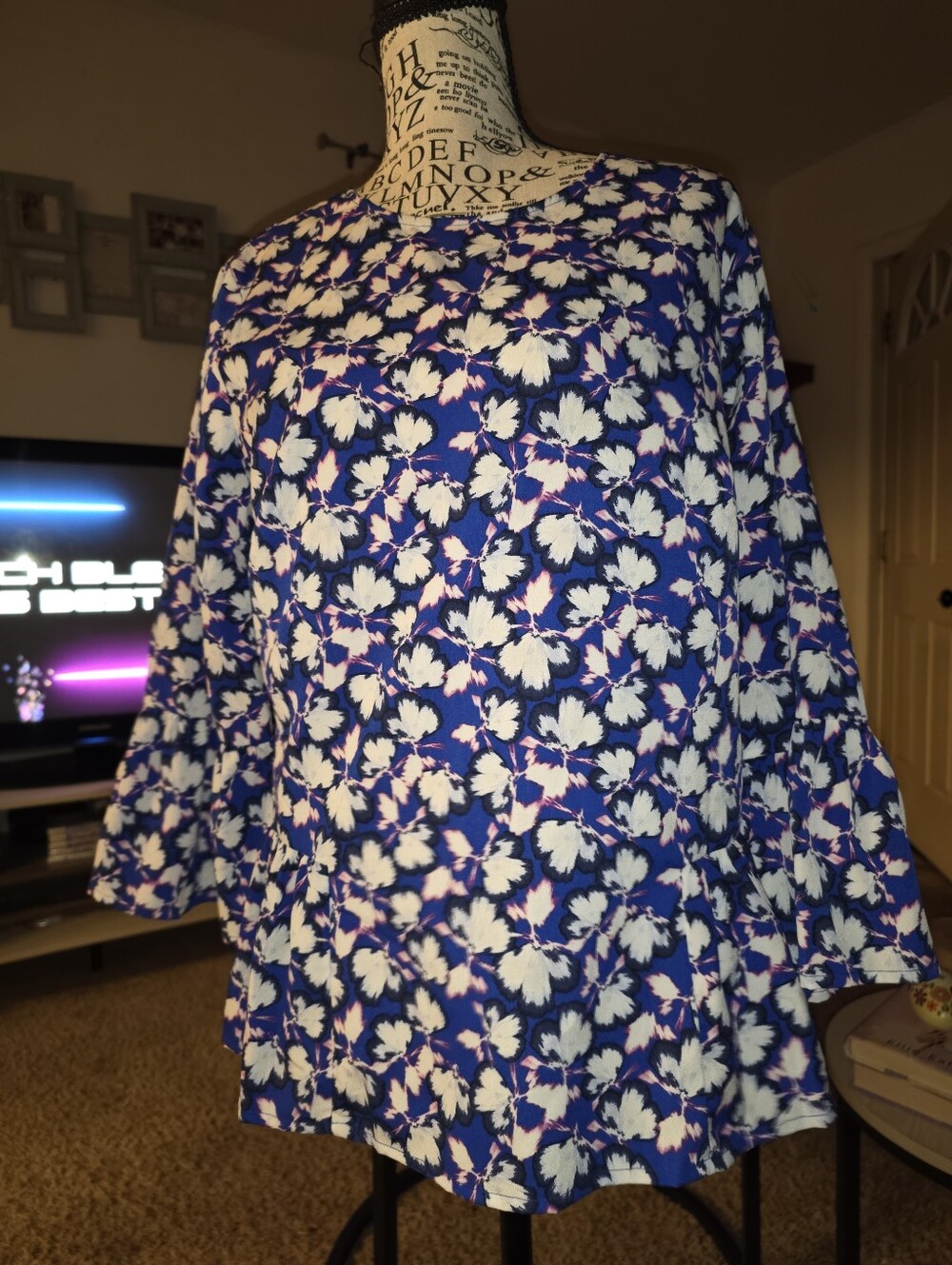 Banana Republic Blue and White Floral Bell-Sleeve Tunic